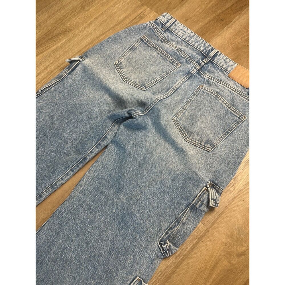 Cotton On Women's 10 US Wide Leg Cargo Stone Washed Distressed Jeans - Picture 7 of 13